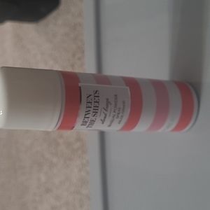 Between the Sheets powder spray